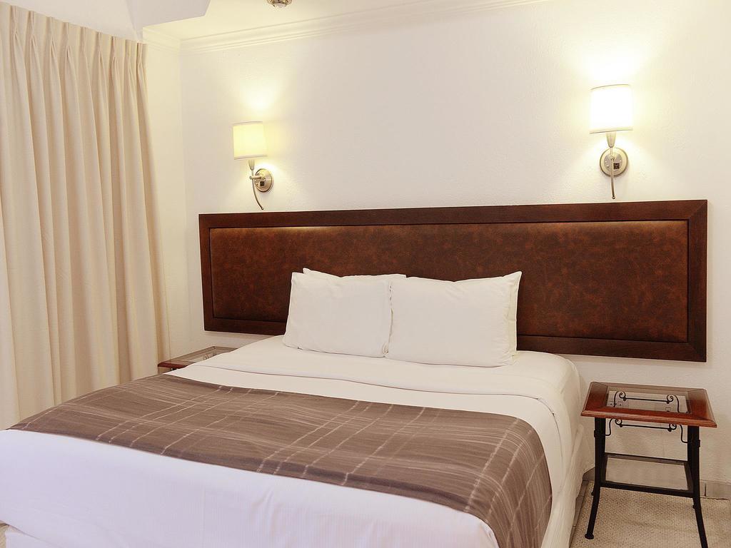 Buganvillas Hotel Suites Santa Cruz de La Sierra Εξωτερικό φωτογραφία